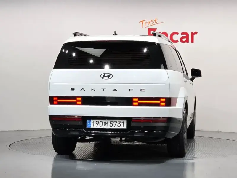 2024 Hyundai Santa Fe с пробегом 22 647 км