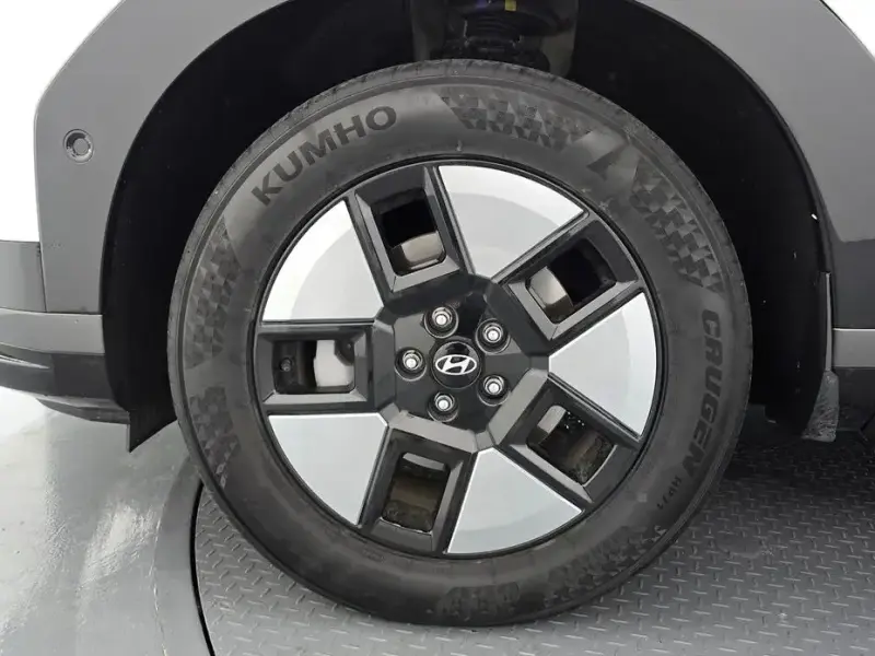 2024 Hyundai Santa Fe с пробегом 22 647 км