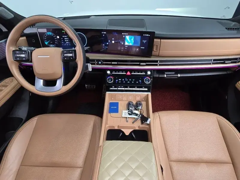 2024 Hyundai Santa Fe с пробегом 22 647 км