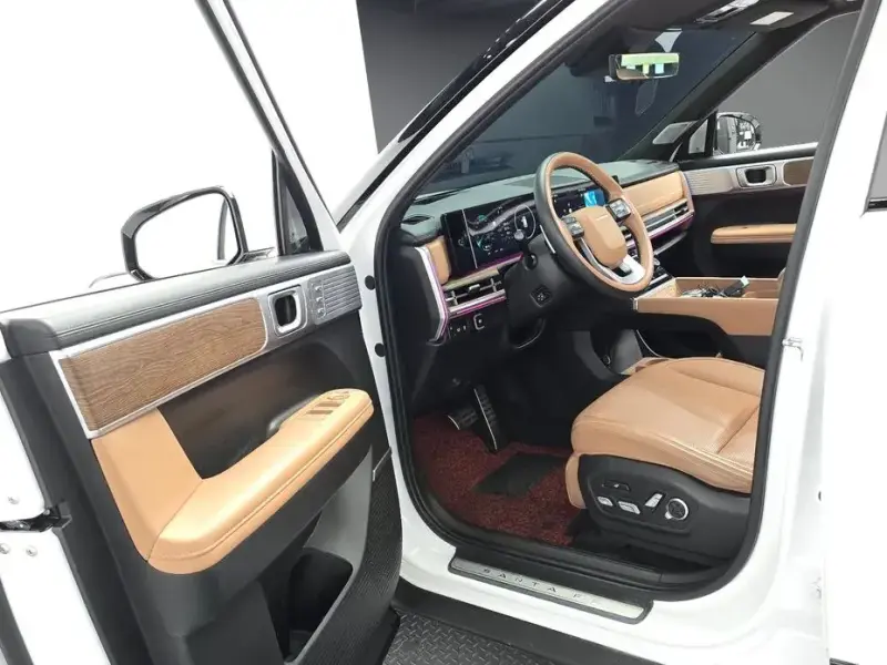 2024 Hyundai Santa Fe с пробегом 22 647 км