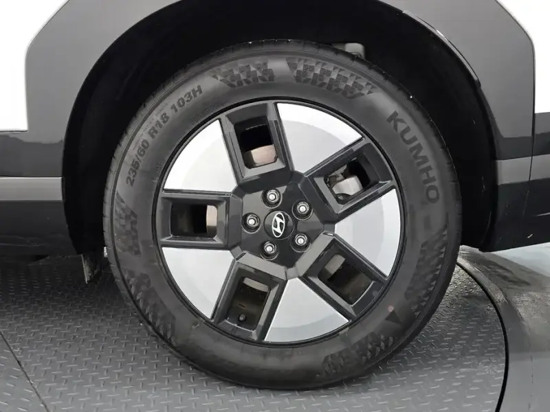 2024 Hyundai Santa Fe с пробегом 22 647 км