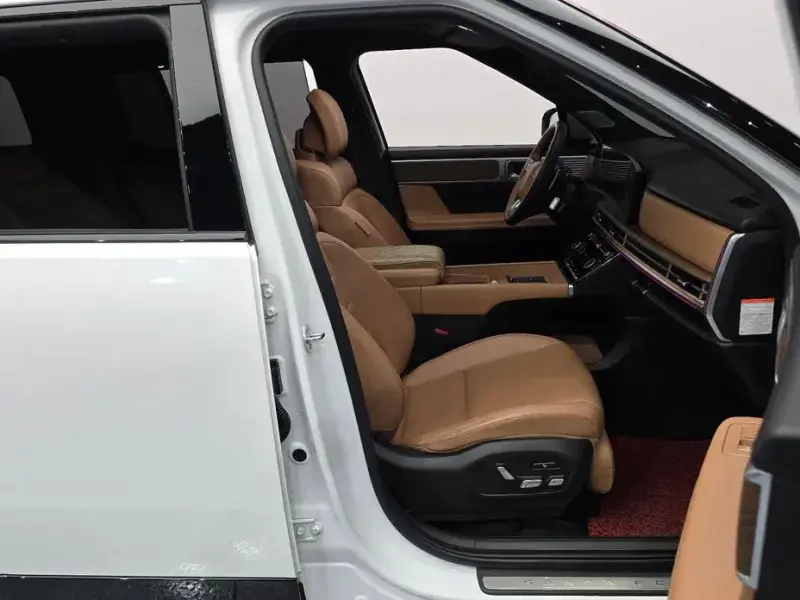 2024 Hyundai Santa Fe с пробегом 22 647 км