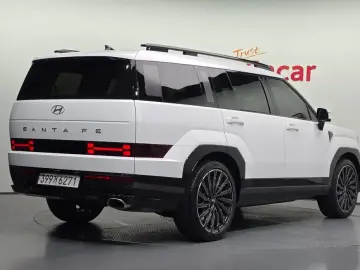 2024 Hyundai Santa Fe с пробегом 27 773 км