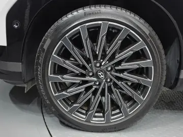 2024 Hyundai Santa Fe с пробегом 27 773 км