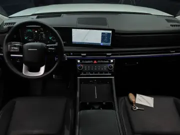 2025 Hyundai Santa Fe с пробегом 4 595 км