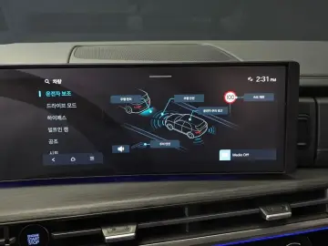 2025 Hyundai Santa Fe с пробегом 4 595 км