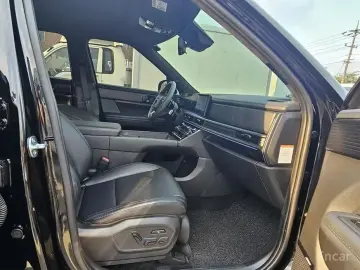 2025 Hyundai Santa Fe с пробегом 25 503 км