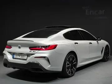 2022 BMW 8 серии с пробегом 72 513 км