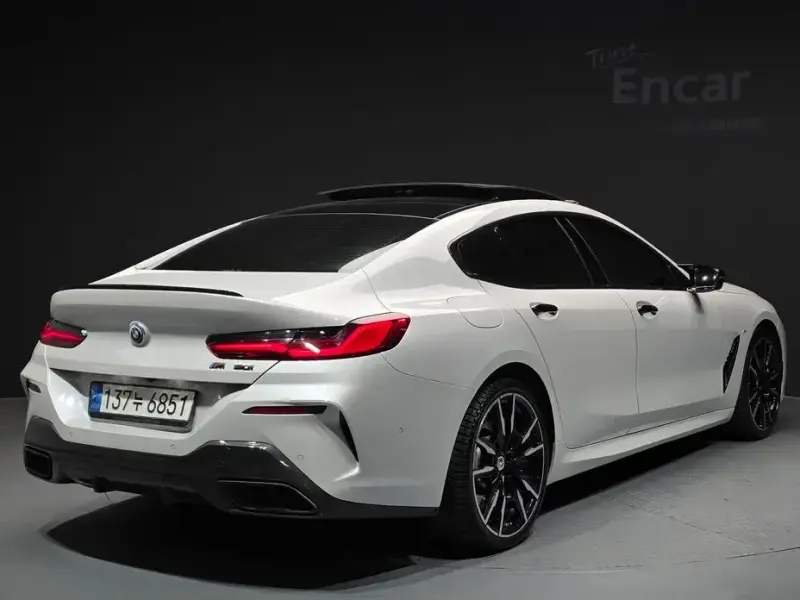 2022 BMW 8 серии с пробегом 72 513 км