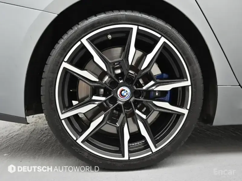 2022 BMW 8 серии с пробегом 45 651 км