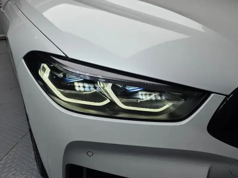2022 BMW 8 серии с пробегом 72 513 км