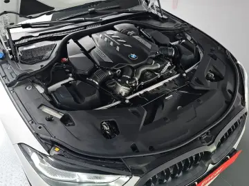 2025 BMW 8 серии с пробегом 3 594 км