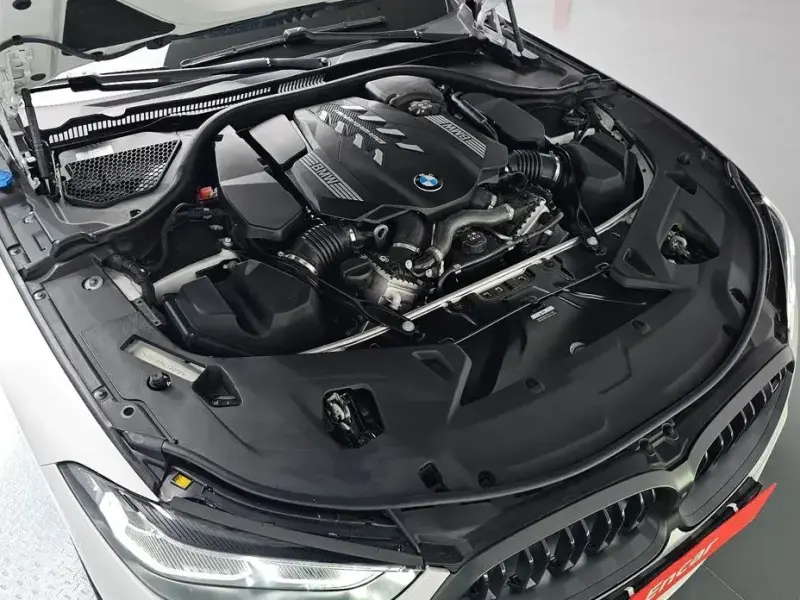 2025 BMW 8 серии с пробегом 3 594 км