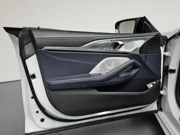2025 BMW 8 серии с пробегом 3 594 км