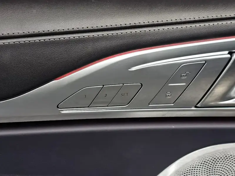 2025 BMW 8 серии с пробегом 3 594 км