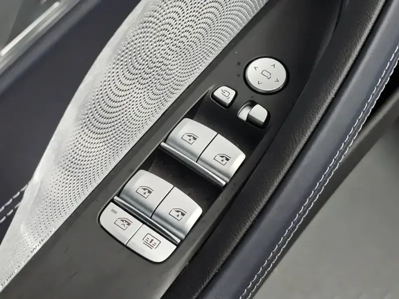 2025 BMW 8 серии с пробегом 3 594 км