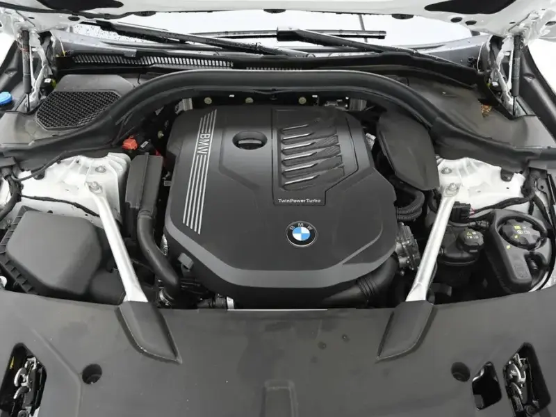 2024 BMW 6 серии с пробегом 17 050 км