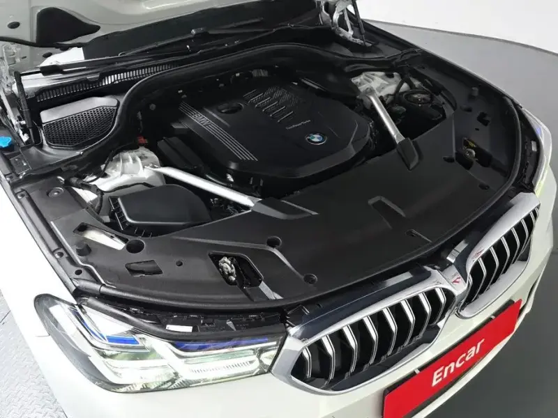 2023 BMW 6 серии с пробегом 25 592 км