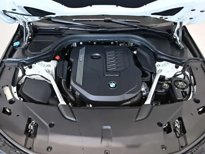 2023 BMW 6 серии с пробегом 46 101 км