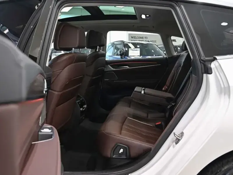 2023 BMW 6 серии с пробегом 46 101 км
