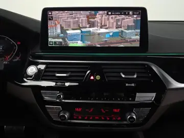 2023 BMW 6 серии с пробегом 45 989 км