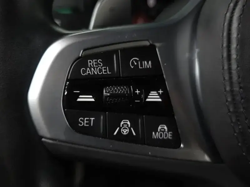 2023 BMW 6 серии с пробегом 45 989 км