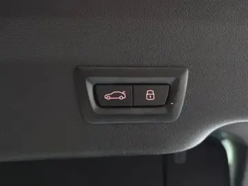 2023 BMW 6 серии с пробегом 45 989 км