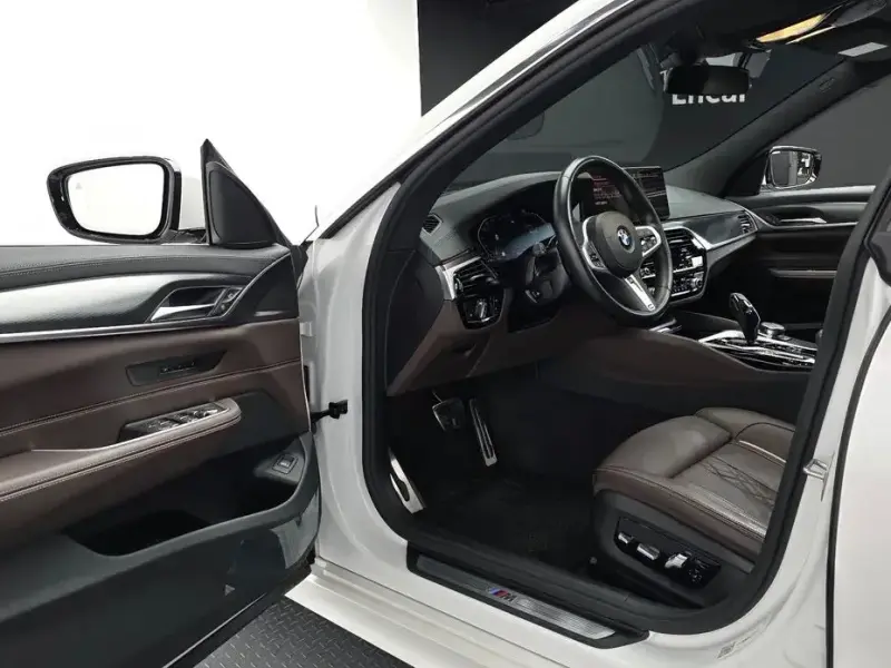 2023 BMW 6 серии с пробегом 51 629 км