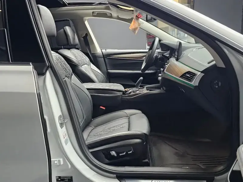 2023 BMW 6 серии с пробегом 46 824 км