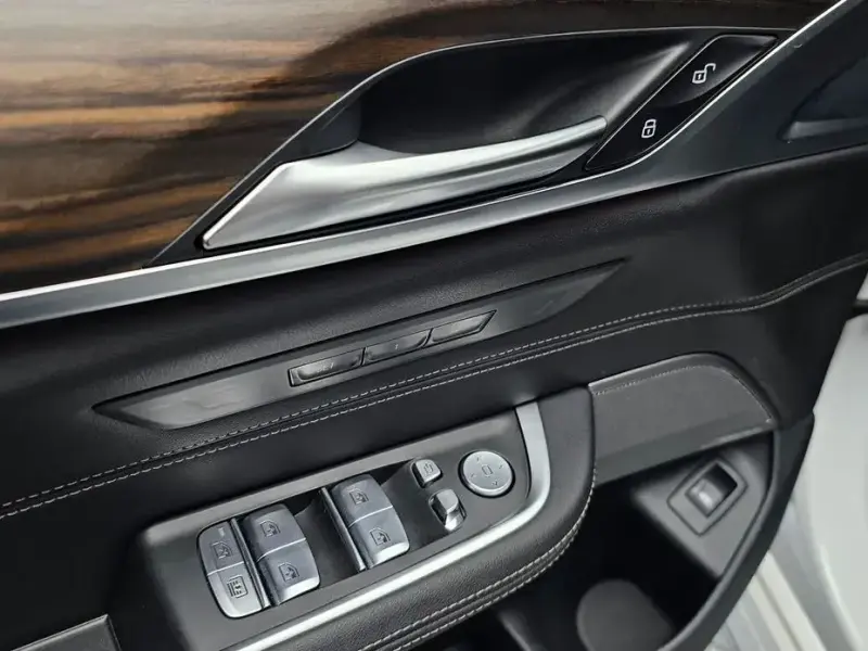 2023 BMW 6 серии с пробегом 46 824 км
