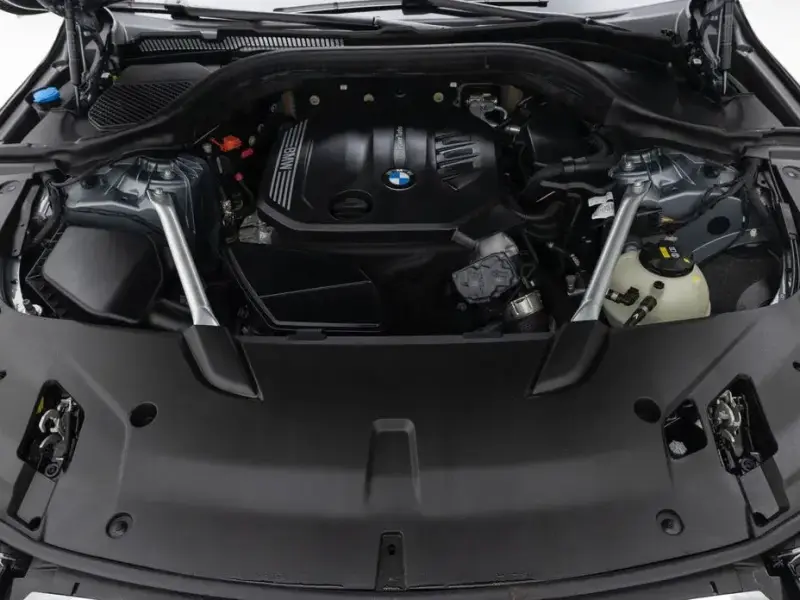 2023 BMW 6 серии с пробегом 26 299 км