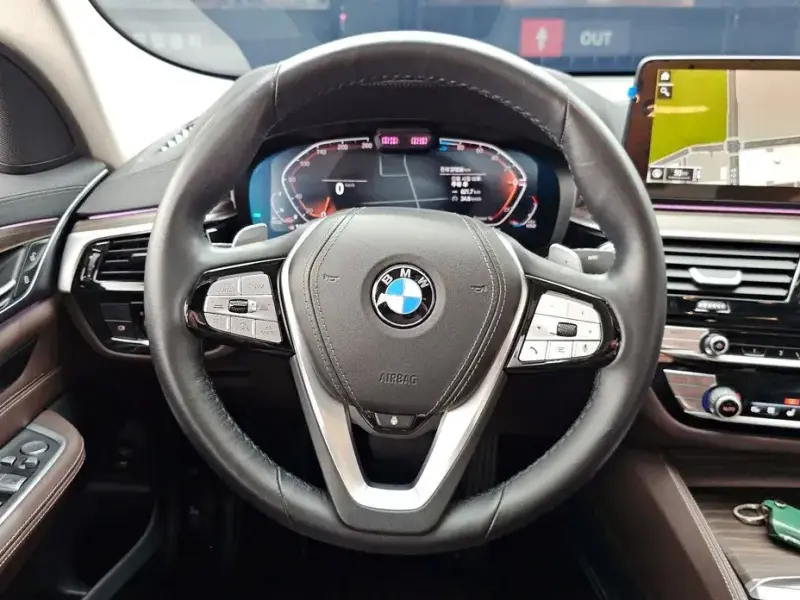 2022 BMW 6 серии с пробегом 37 838 км