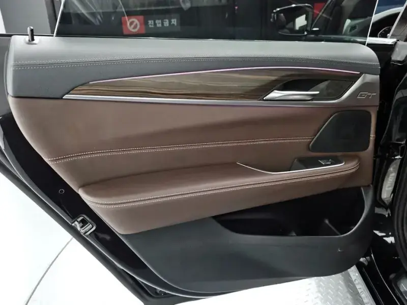 2022 BMW 6 серии с пробегом 37 838 км