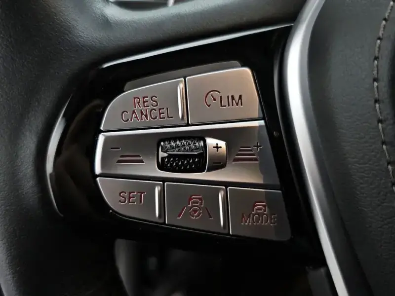 2022 BMW 6 серии с пробегом 37 838 км
