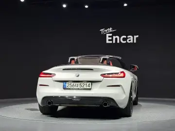 2021 BMW Z4 с пробегом 45 558 км