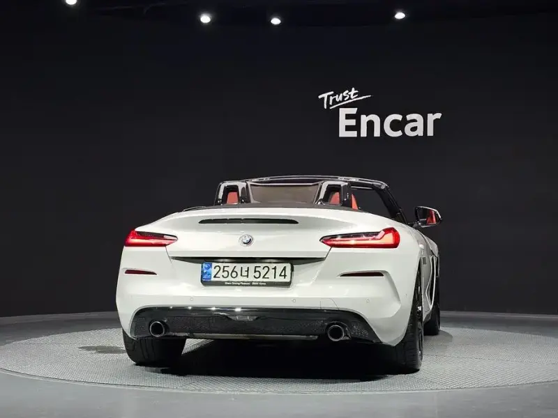 2021 BMW Z4 с пробегом 45 558 км