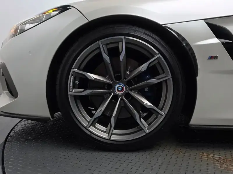 2021 BMW Z4 с пробегом 28 408 км