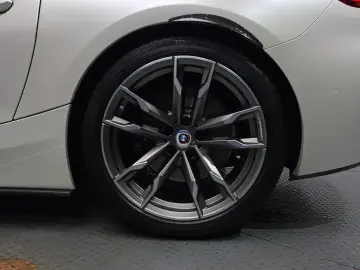 2021 BMW Z4 с пробегом 28 408 км