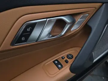 2021 BMW Z4 с пробегом 28 408 км
