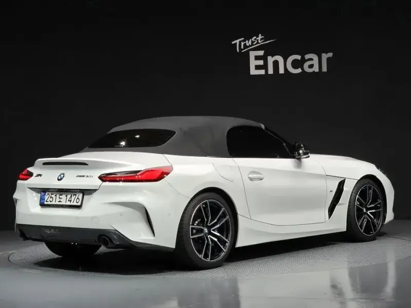 2022 BMW Z4 с пробегом 69 880 км