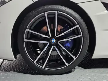 2022 BMW Z4 с пробегом 69 880 км