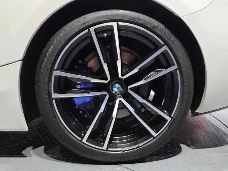 2022 BMW Z4 с пробегом 69 880 км