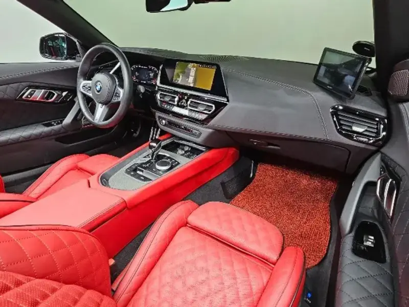 2025 BMW Z4 с пробегом 8 610 км