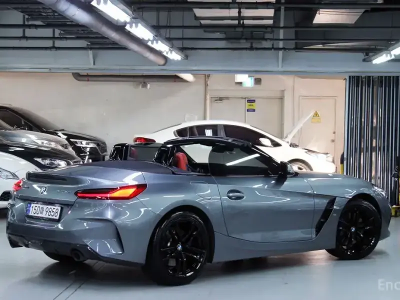 2023 BMW Z4 с пробегом 34 800 км
