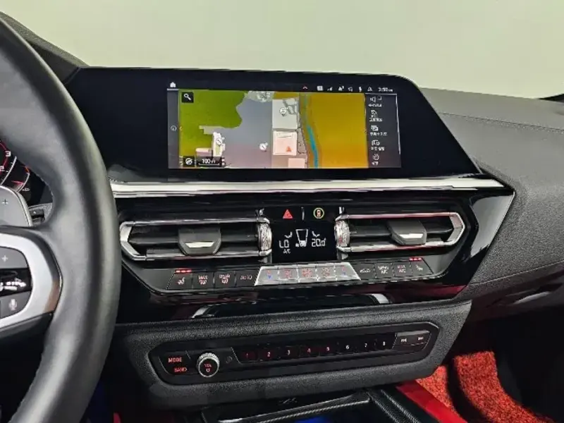 2025 BMW Z4 с пробегом 8 610 км