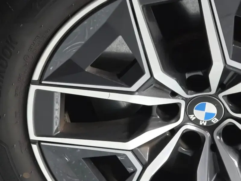2026 BMW i5 с пробегом 10 873 км