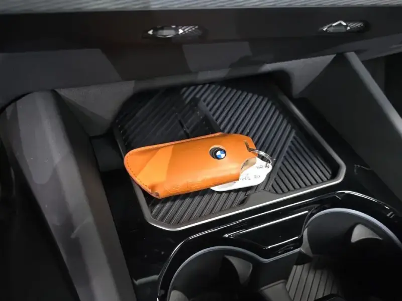 2026 BMW i5 с пробегом 10 873 км