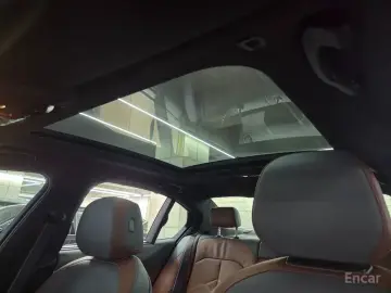 2025 BMW i5 с пробегом 4 500 км