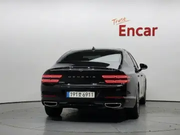 2023 Genesis G80 с пробегом 60 554 км