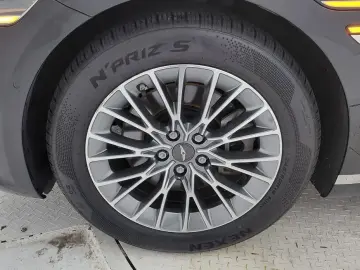 2023 Genesis G80 с пробегом 60 554 км